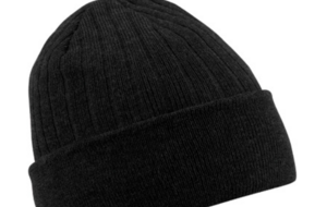 Bonnet tricot avec broderie MOC volley dessus